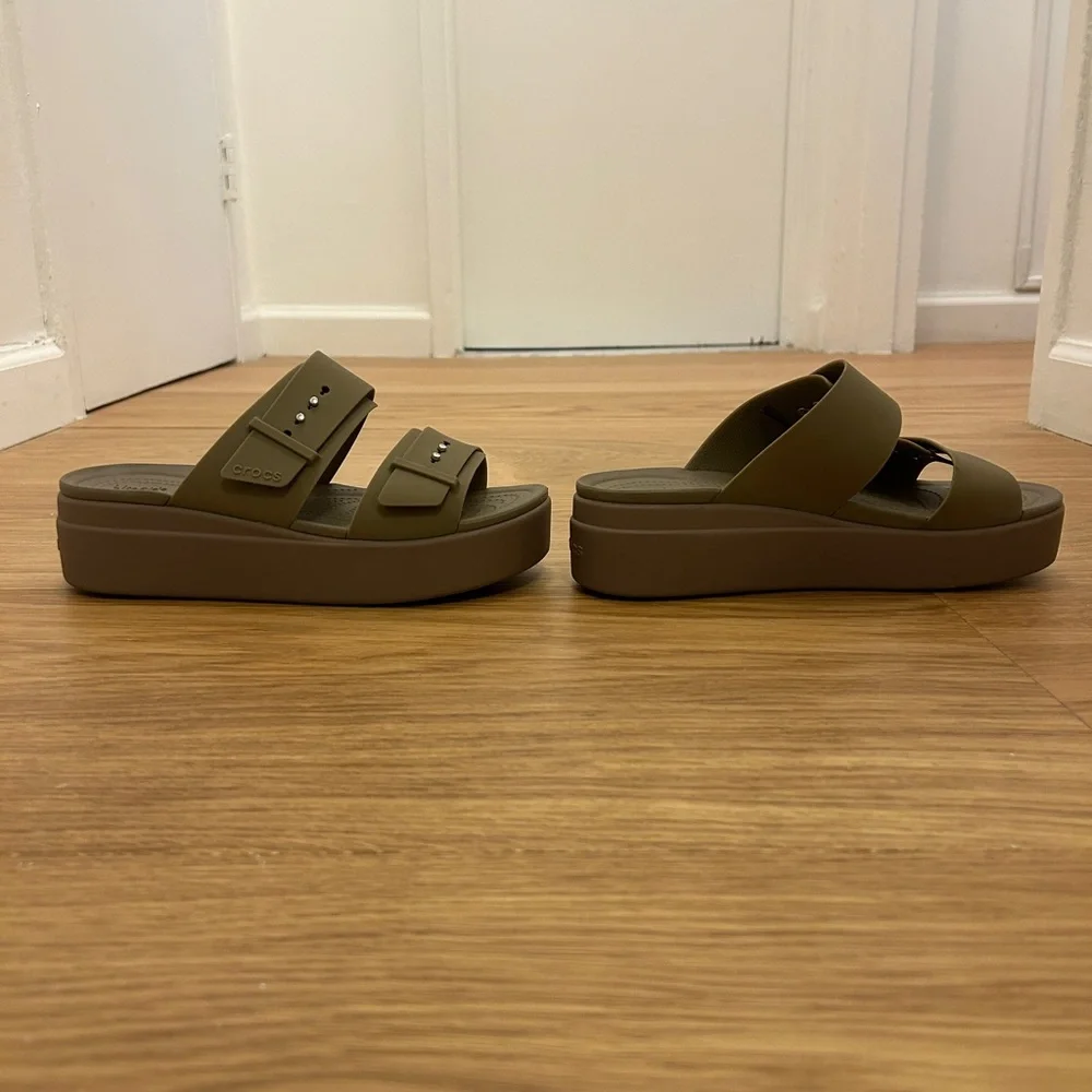 Crocs Brooklyn Low Wedge Sandal - Picture 2 of 6